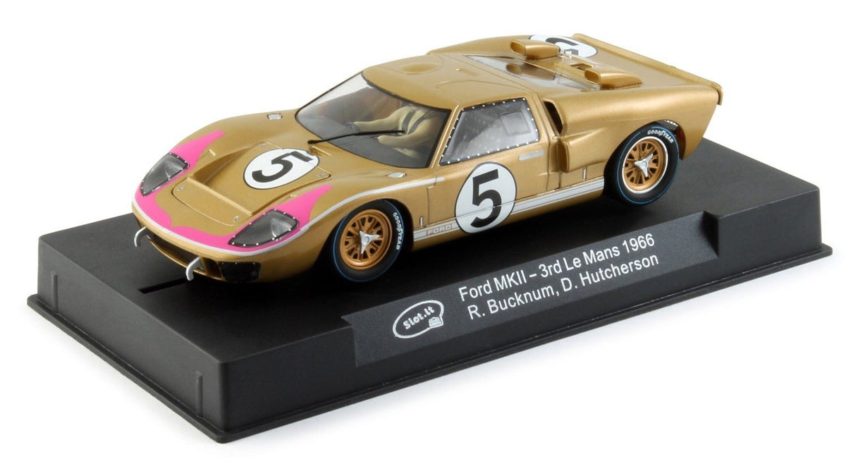 【未使用】Slot.it 1/32 スロットカー Ford GT40 MkII #5 Bucknum Hutcherson 66 Le Mans CA20c